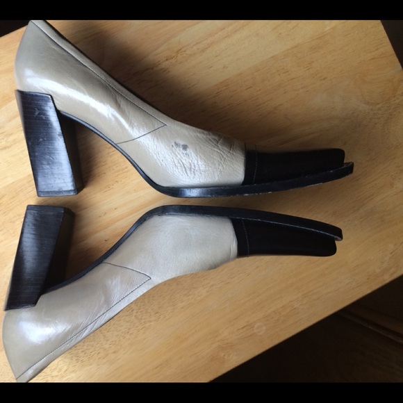 PRADA Pumps Genuine! - Picture 3 of 5